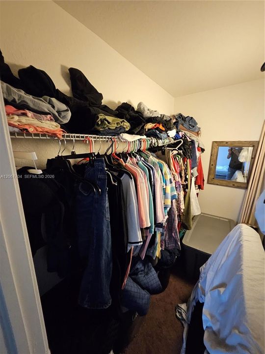 For Sale: $202,500 (2 beds, 1 baths, 1248 Square Feet)