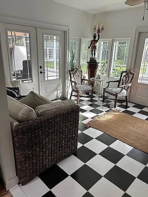 08_Sunroom_Alternate