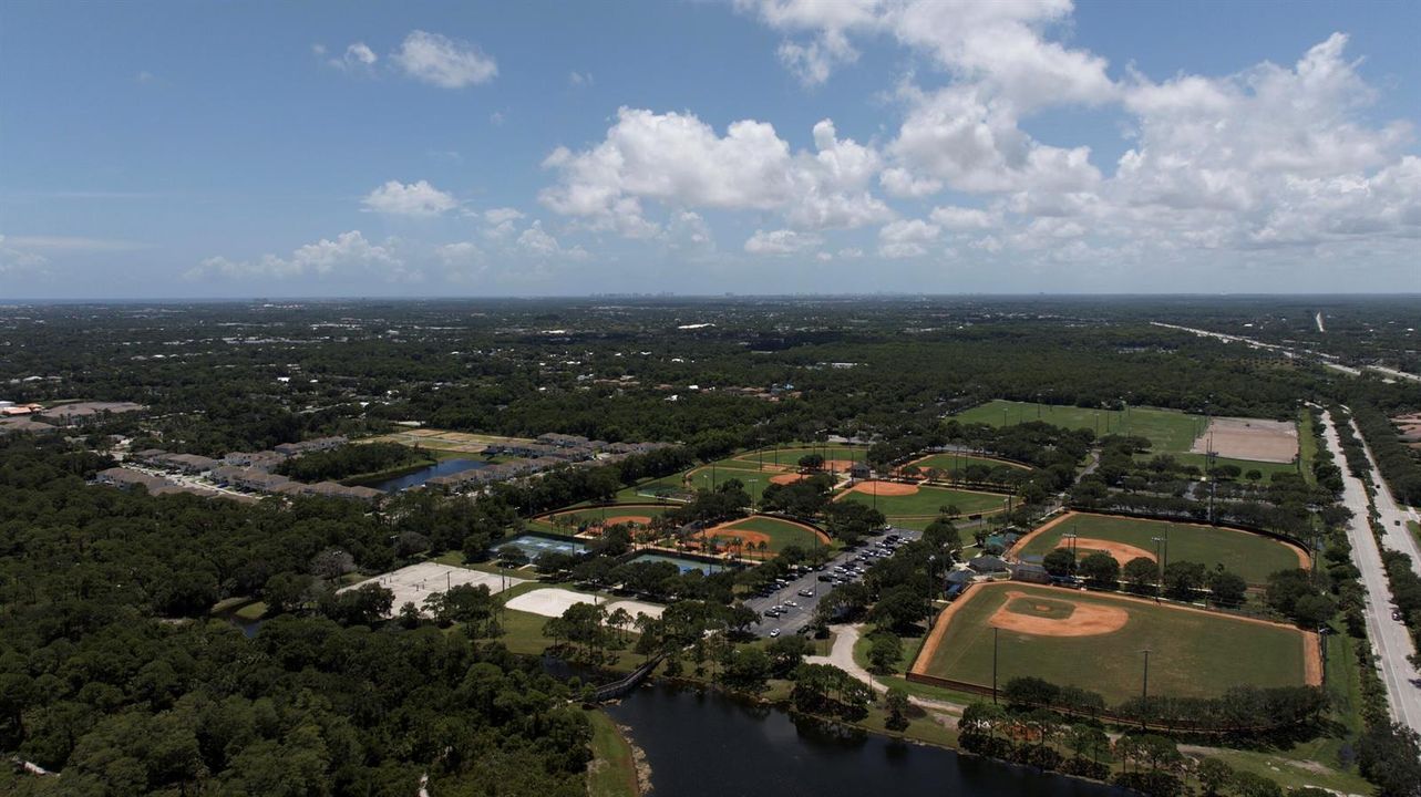 DJI_20260809010918_0519_D