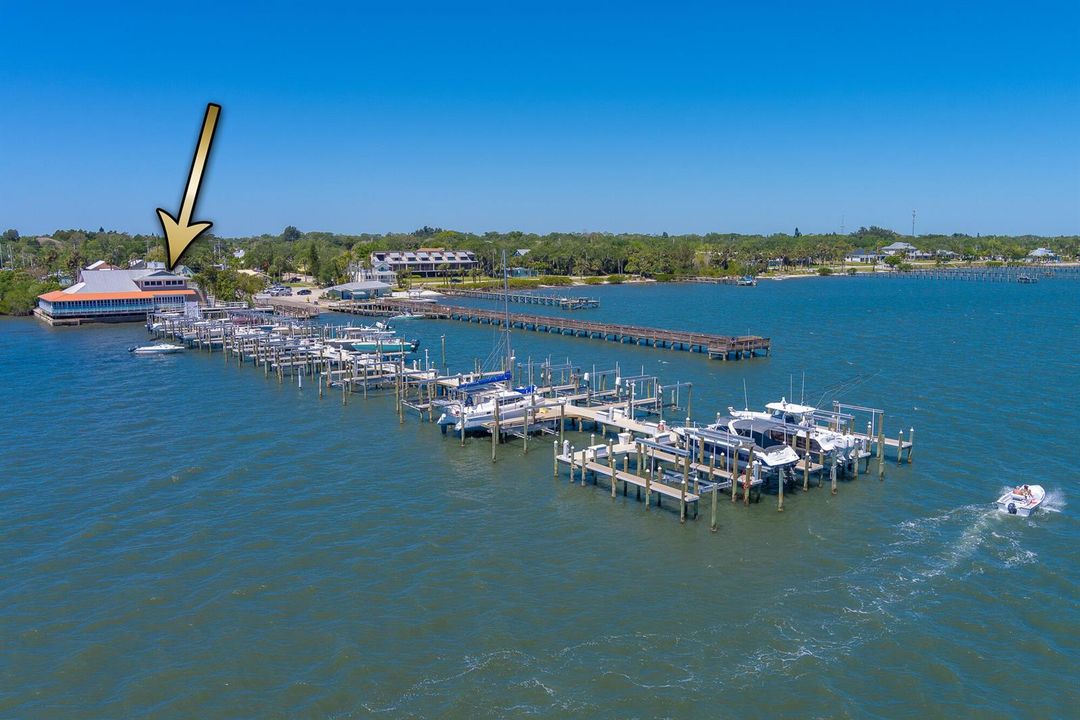 806 Indian River Dr, Sebastian, FL 32958