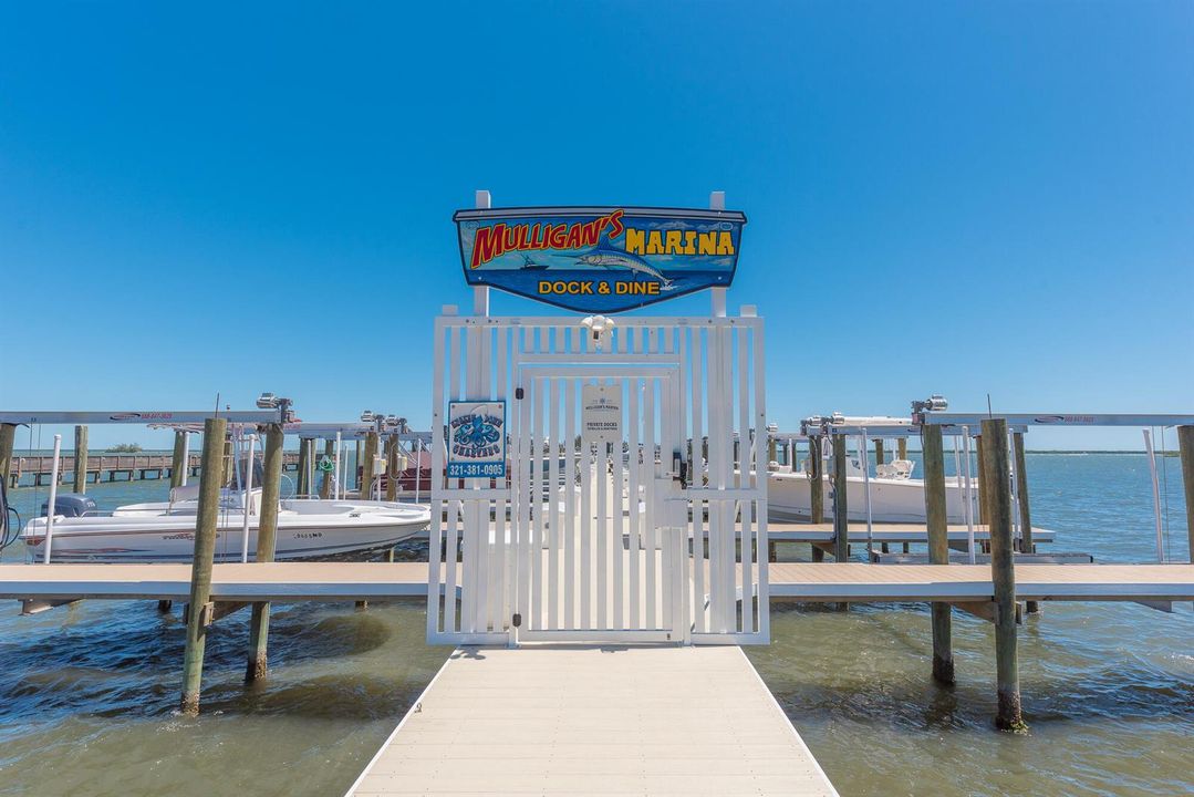 806 Indian River Dr, Sebastian, FL 32958