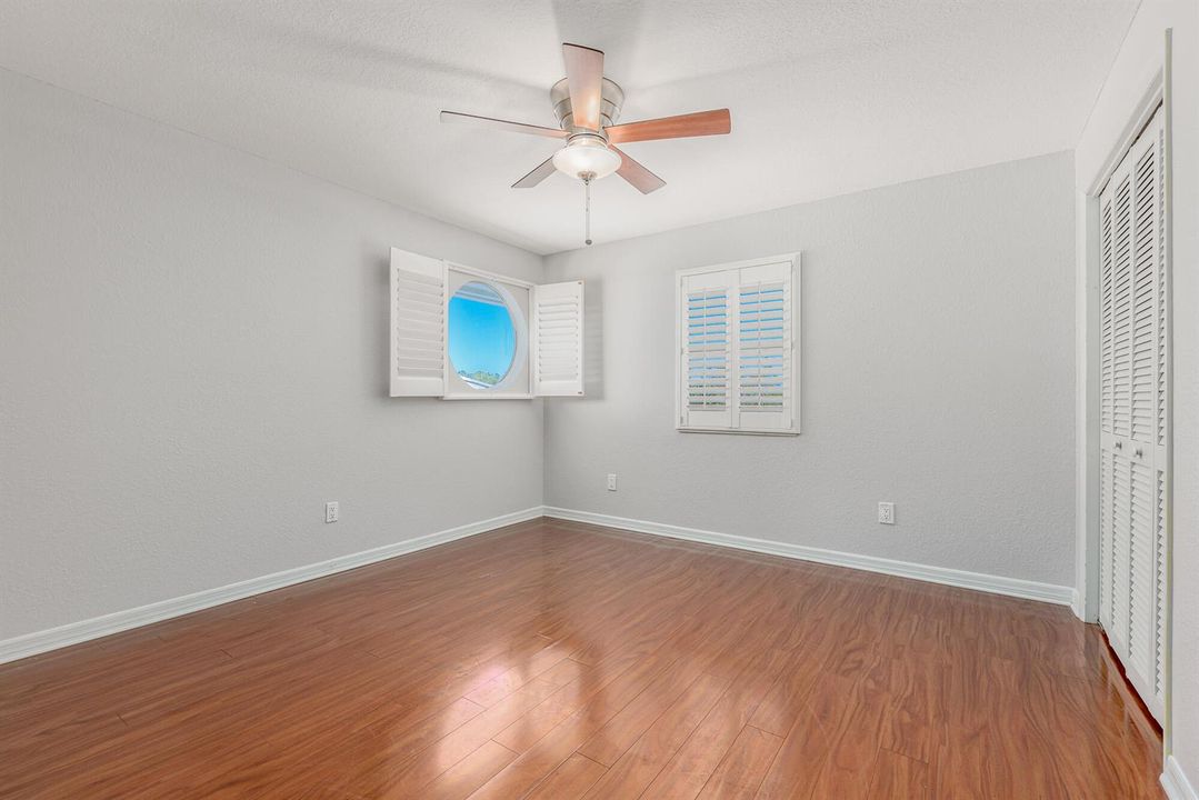 806 Indian River Dr, Sebastian, FL 32958