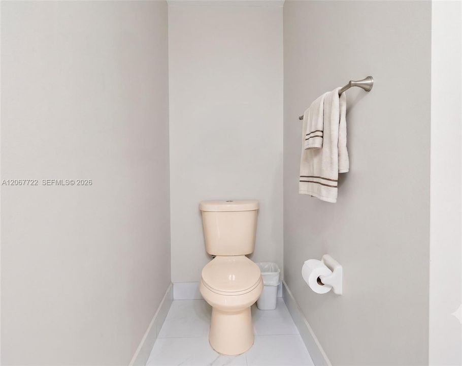 For Sale: $648,900 (3 beds, 2 baths, 1660 Square Feet)