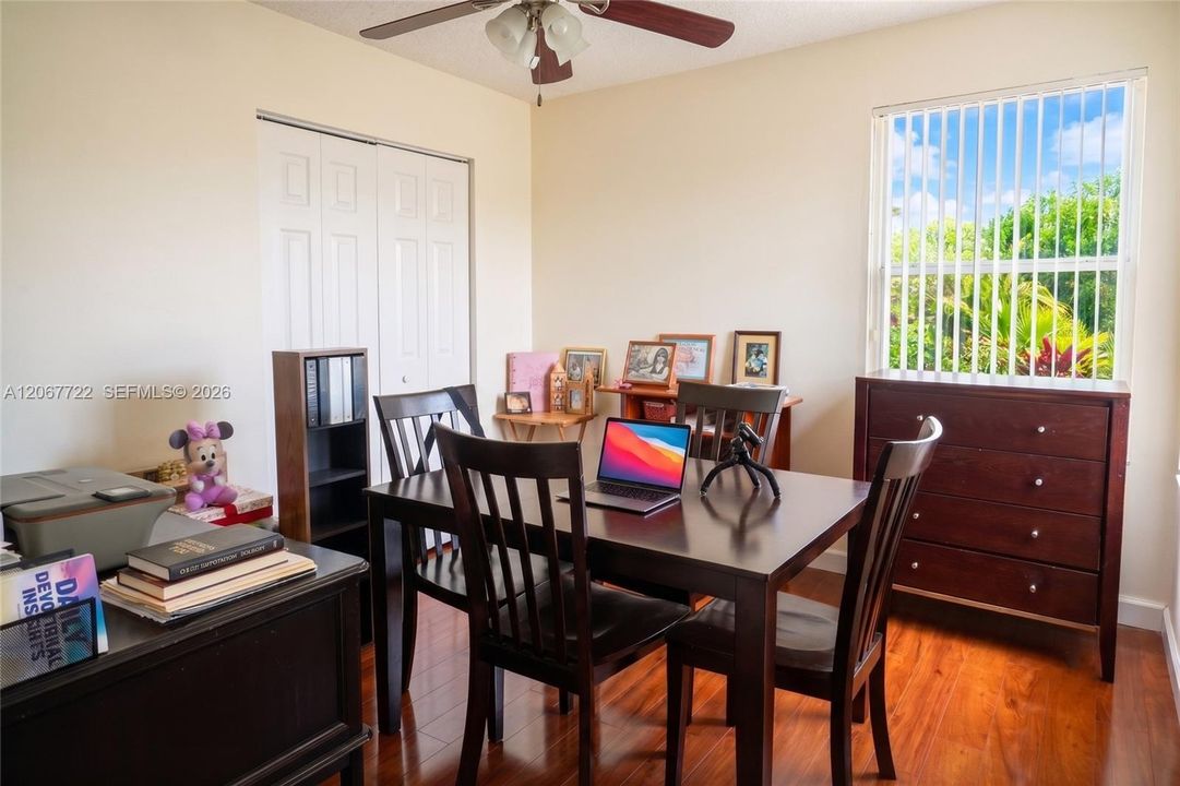 For Sale: $648,900 (3 beds, 2 baths, 1660 Square Feet)