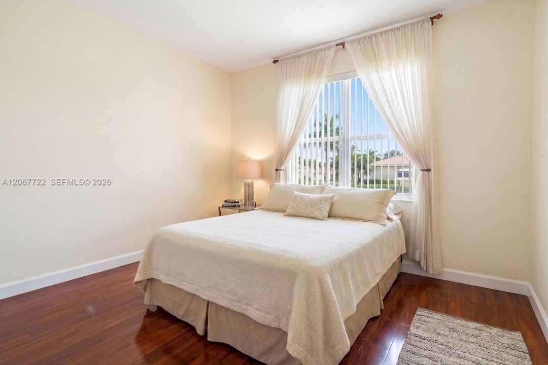 For Sale: $648,900 (3 beds, 2 baths, 1660 Square Feet)