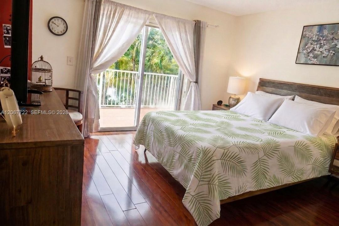 For Sale: $648,900 (3 beds, 2 baths, 1660 Square Feet)