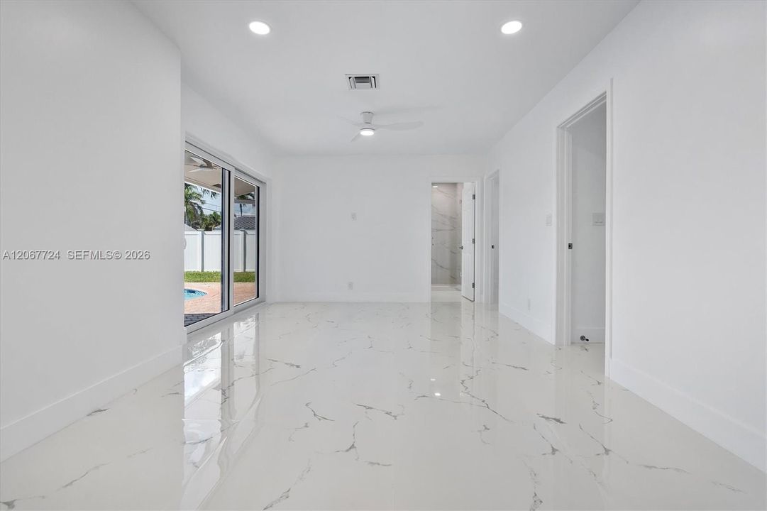 For Sale: $1,199,000 (3 beds, 2 baths, 1663 Square Feet)