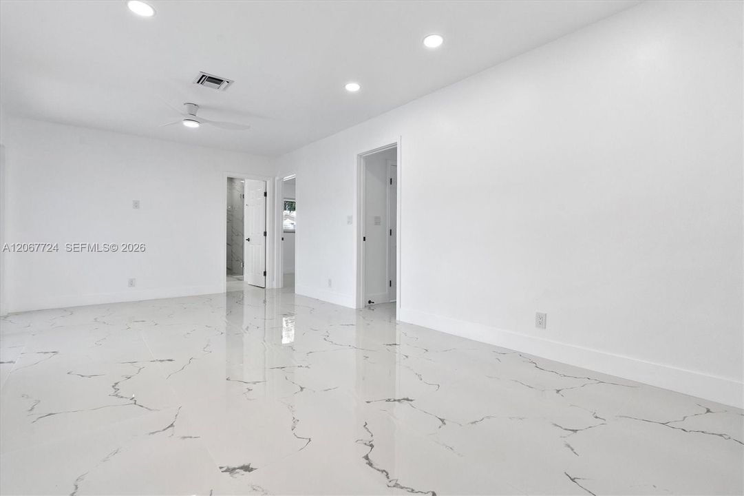 For Sale: $1,199,000 (3 beds, 2 baths, 1663 Square Feet)