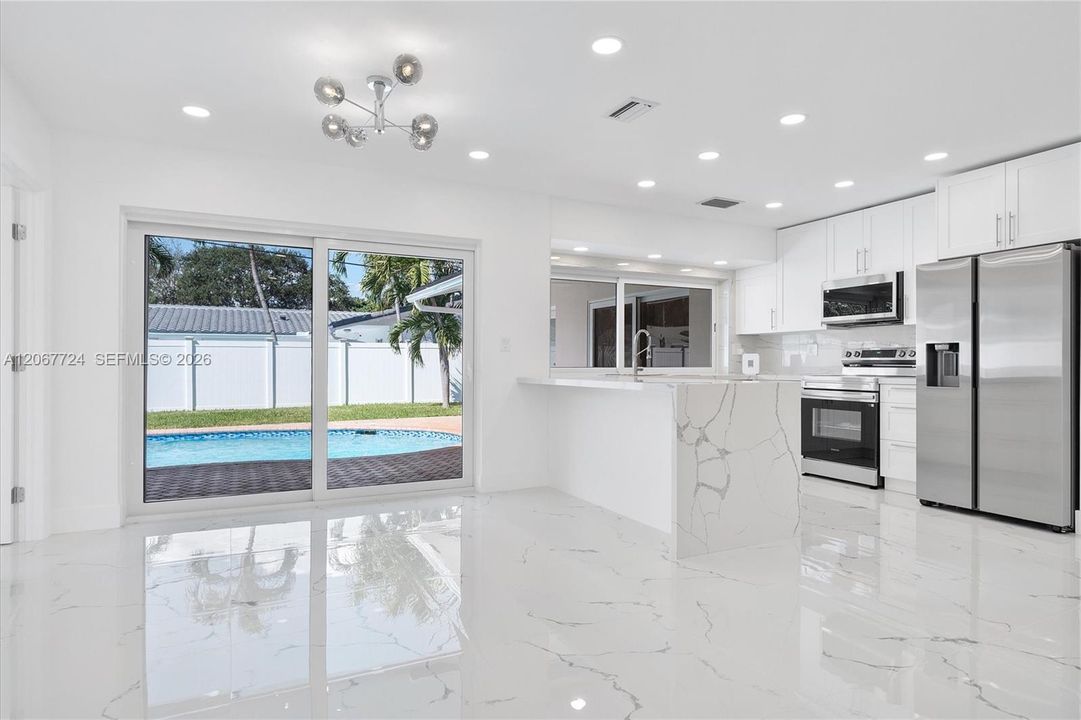 For Sale: $1,199,000 (3 beds, 2 baths, 1663 Square Feet)
