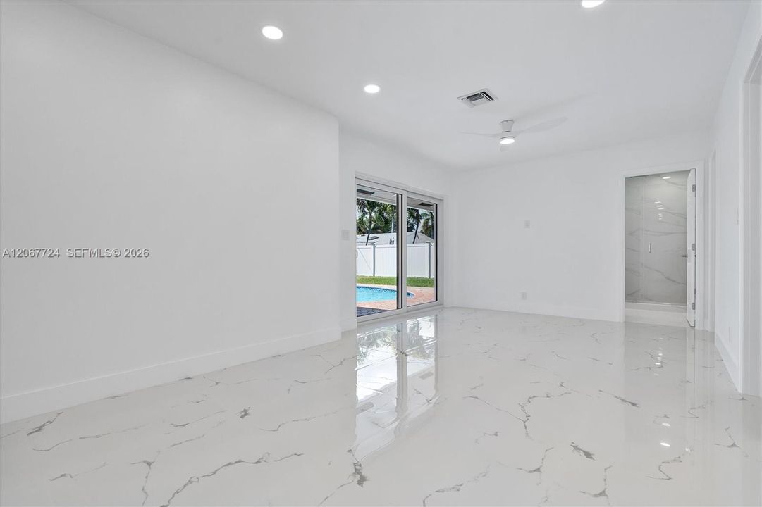 For Sale: $1,199,000 (3 beds, 2 baths, 1663 Square Feet)
