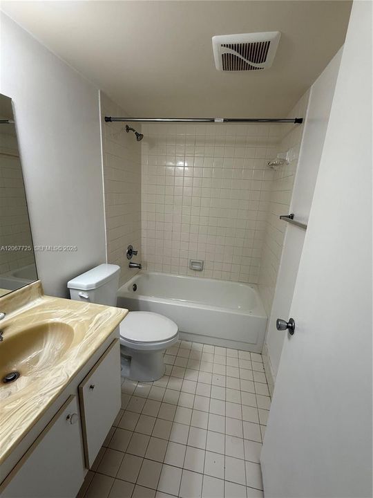 For Rent: $1,750 (2 beds, 2 baths, 1166 Square Feet)