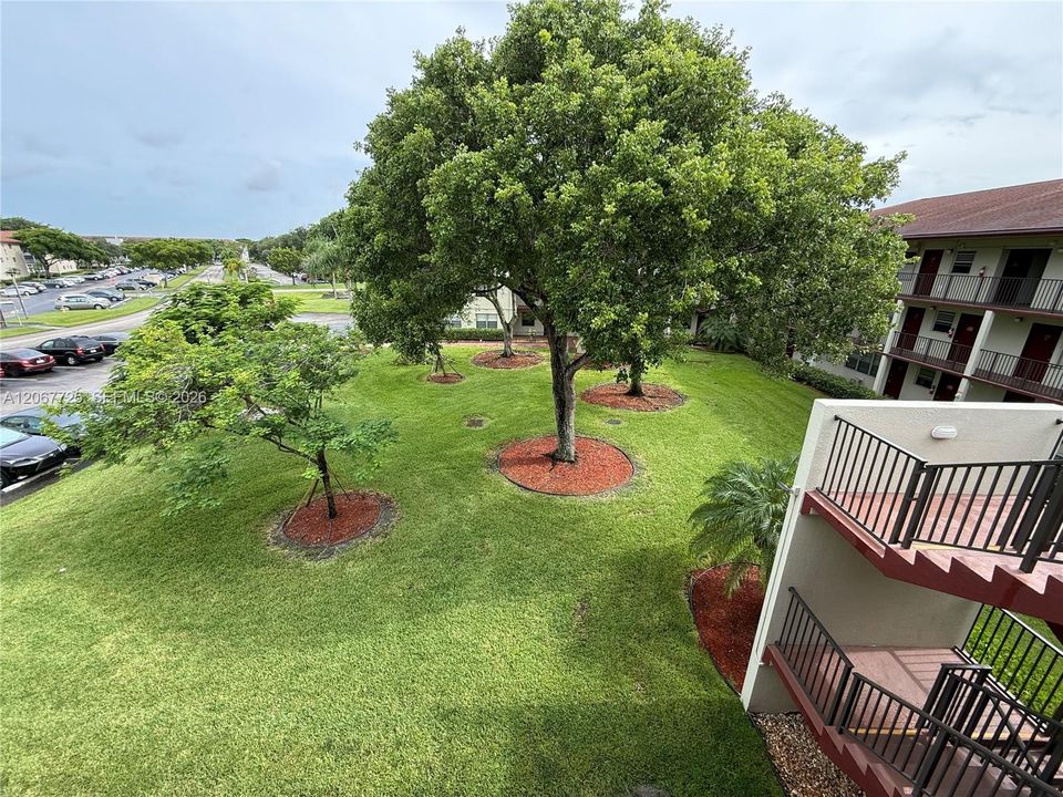 For Rent: $1,750 (2 beds, 2 baths, 1166 Square Feet)