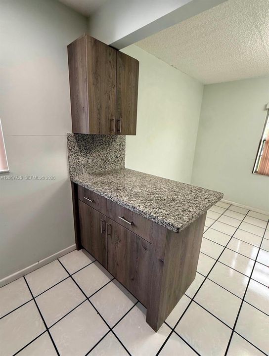 For Rent: $1,750 (2 beds, 2 baths, 1166 Square Feet)
