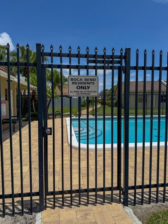 Pool Gate