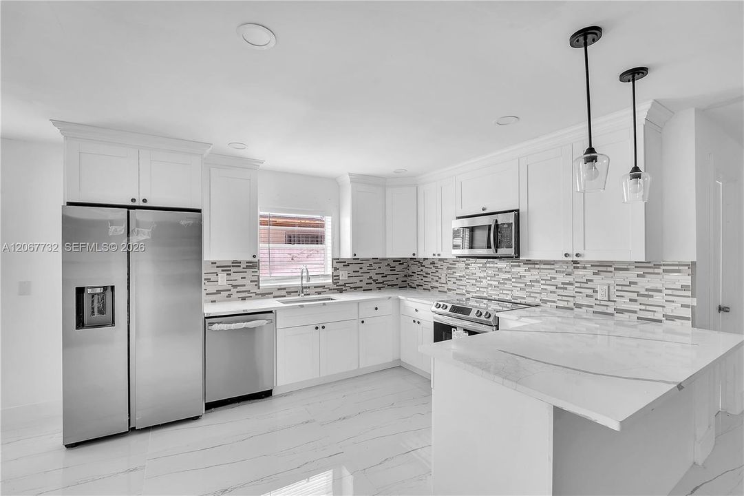 En Venta: $625,000 (3 camas, 2 baños, 1623 Pies cuadrados)