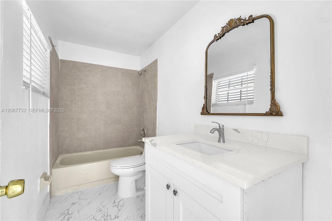En Venta: $625,000 (3 camas, 2 baños, 1623 Pies cuadrados)