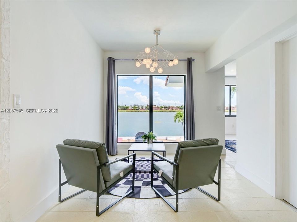 For Sale: $3,100,000 (6 beds, 3 baths, 6682 Square Feet)