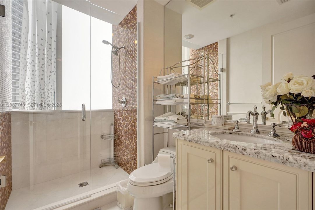 For Rent: $14,921 (3 beds, 3 baths, 3063 Square Feet)