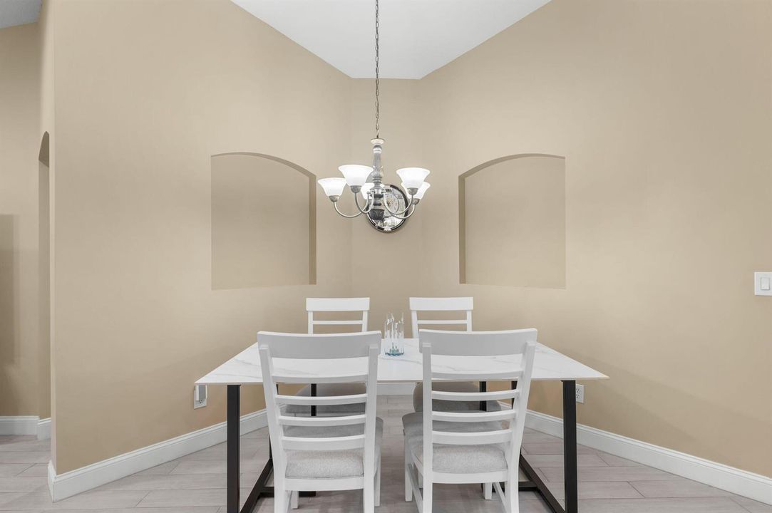 13-web-or-mls-5861 NW Cullom Cir - 13