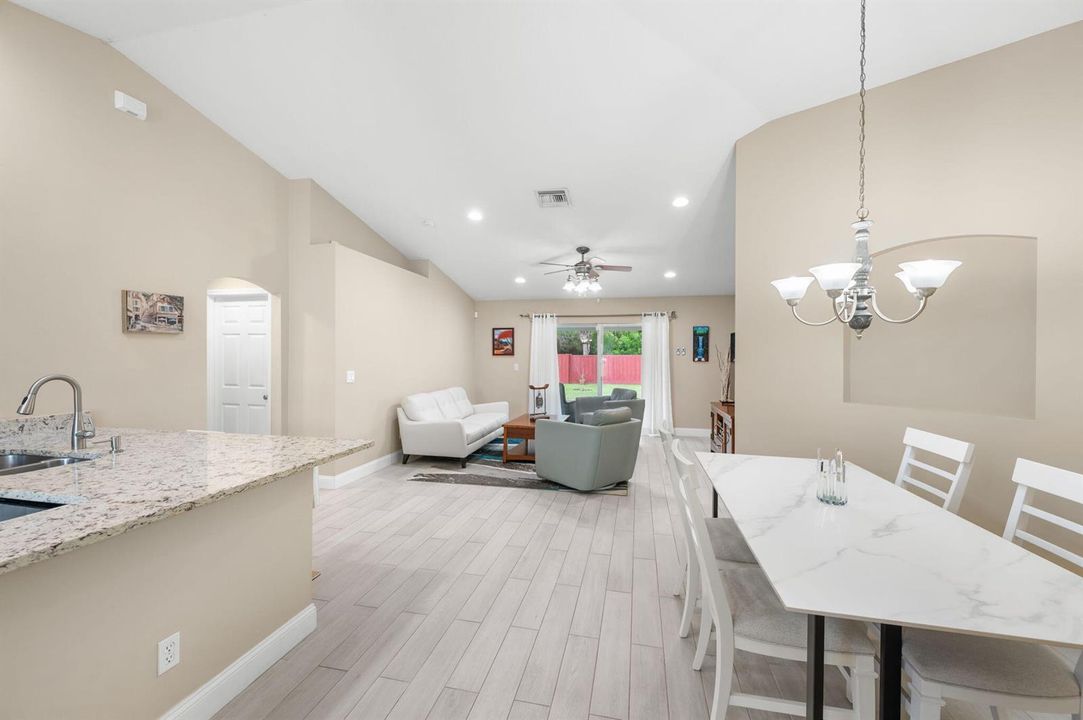 19-web-or-mls-5861 NW Cullom Cir - 19