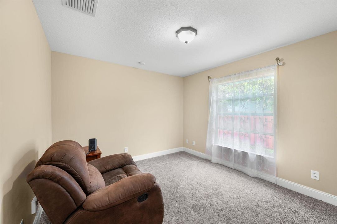 9-web-or-mls-5861 NW Cullom Cir - 9