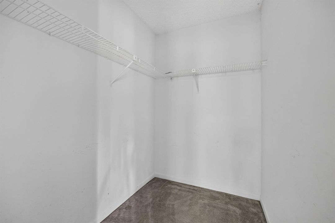 Walk In Closet