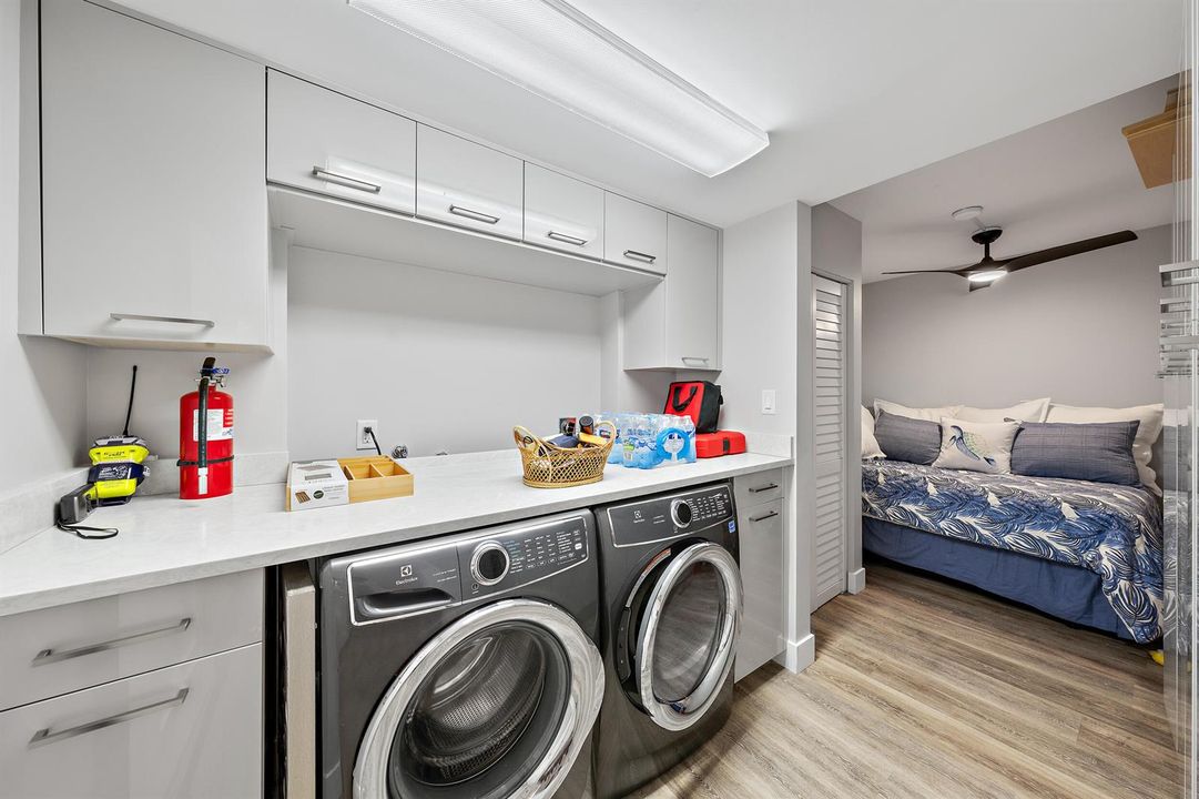 2201 Marina Isle Way 506-9