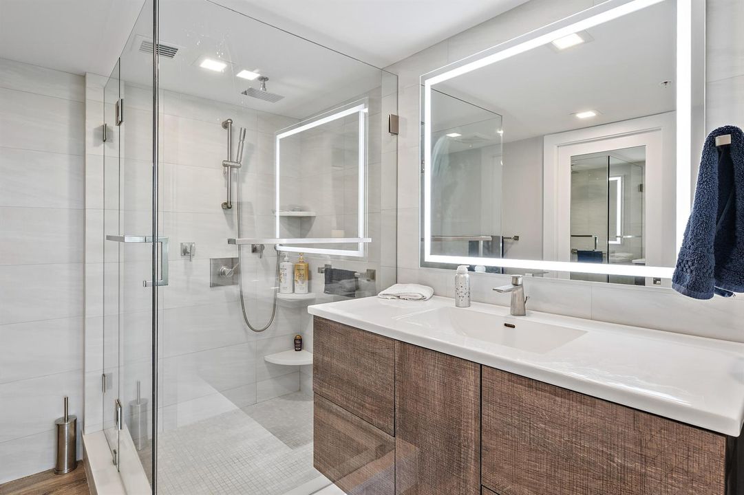 2201 Marina Isle Way 506-25