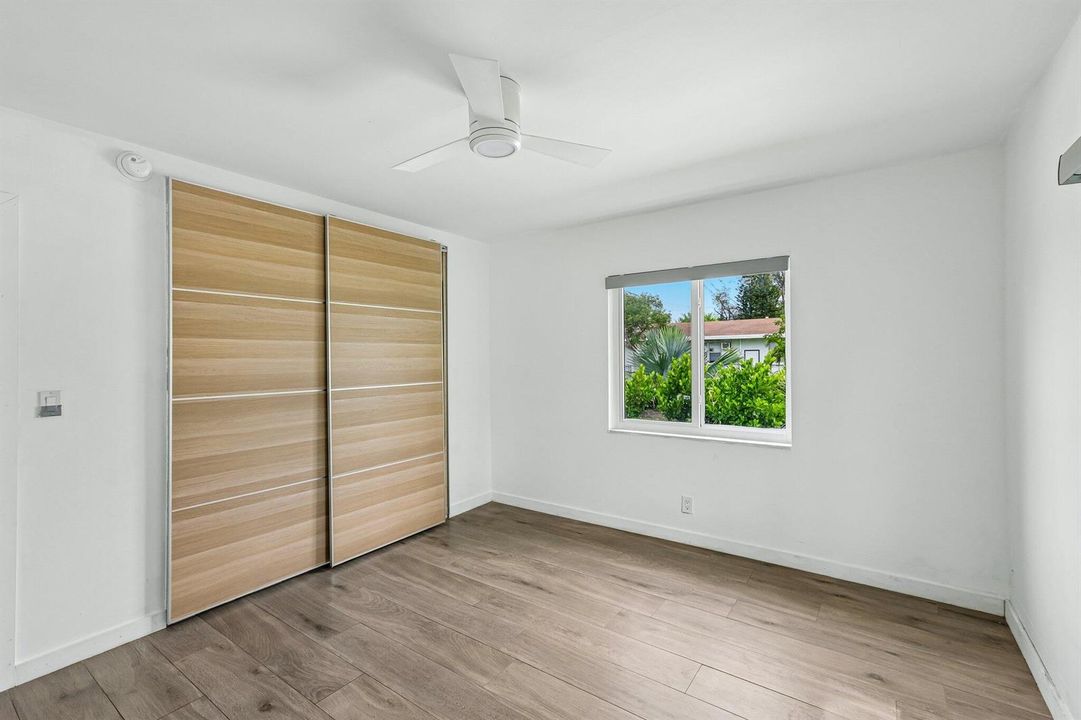 17-web-or-mls-SE 13th Ct-S0608-017