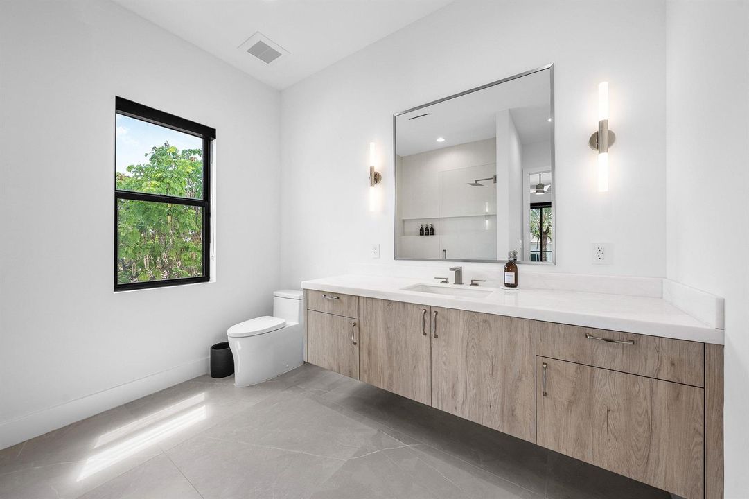 044-400Northeast4thStreet-BocaRaton-FL-3