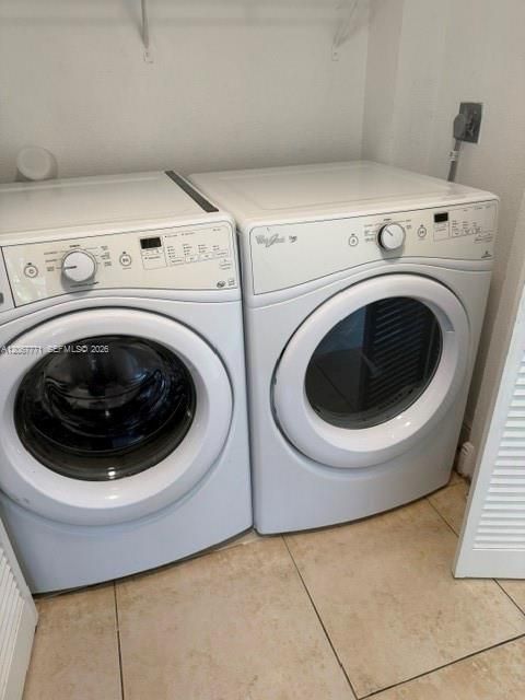 出租: $1,900 (3 贝兹, 2 浴室, 0 平方英尺)
