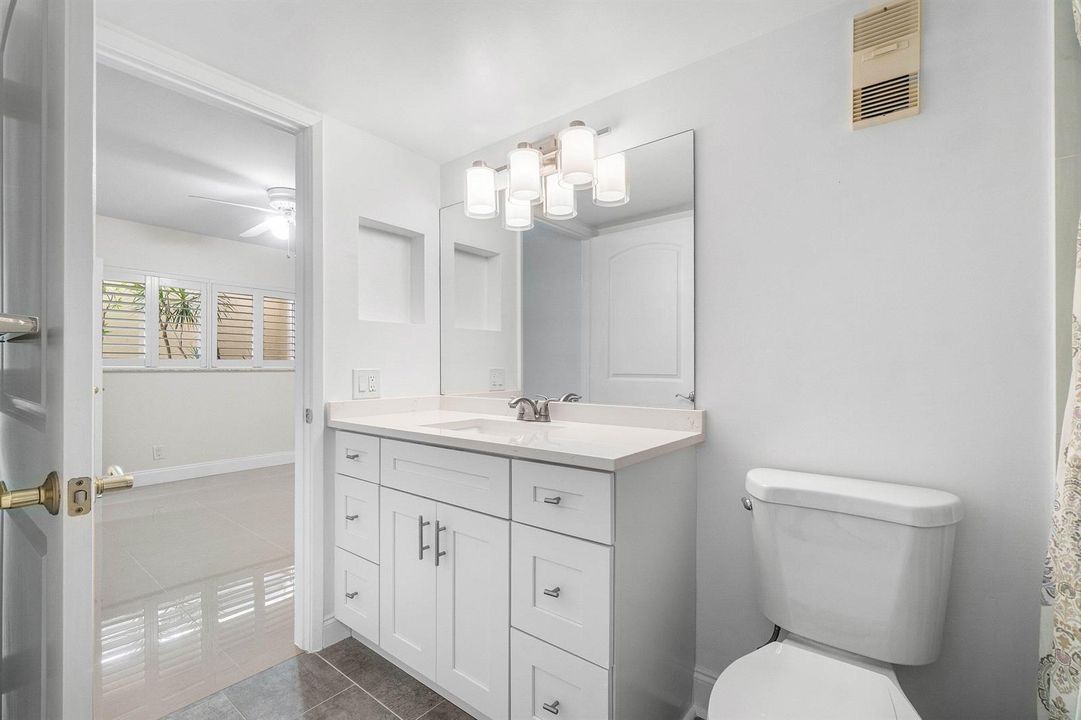 021-7290KinghurstDrive-106-DelrayBeach-F