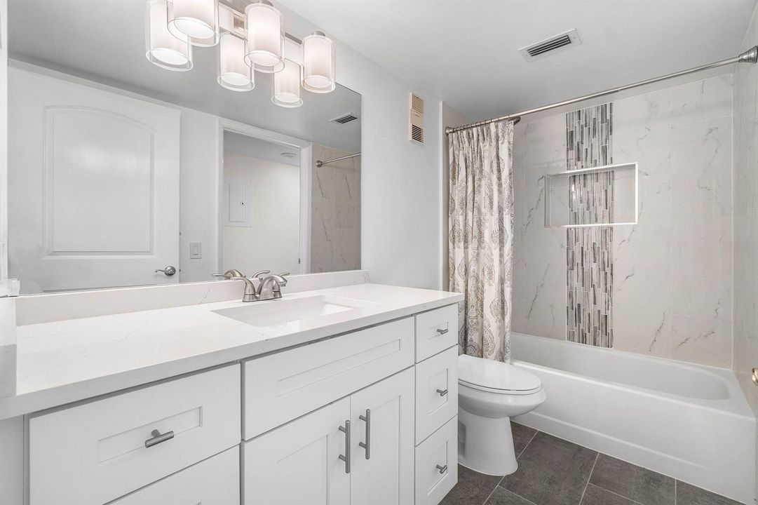 022-7290KinghurstDrive-106-DelrayBeach-F