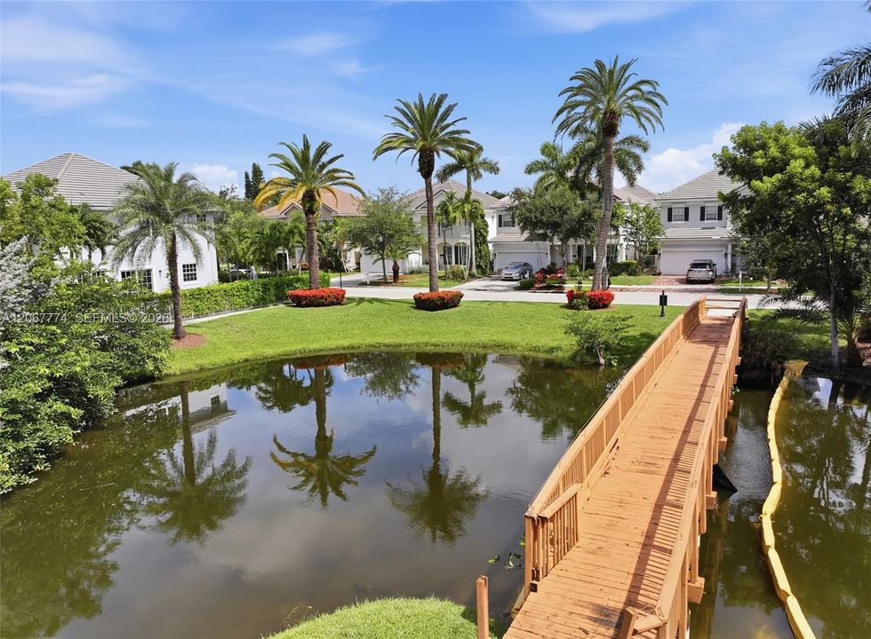 For Sale: $1,150,000 (4 beds, 4 baths, 2878 Square Feet)