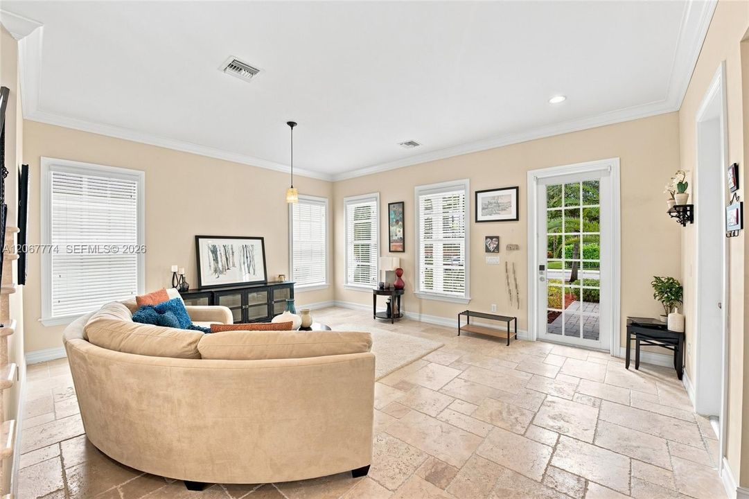 For Sale: $1,150,000 (4 beds, 4 baths, 2878 Square Feet)