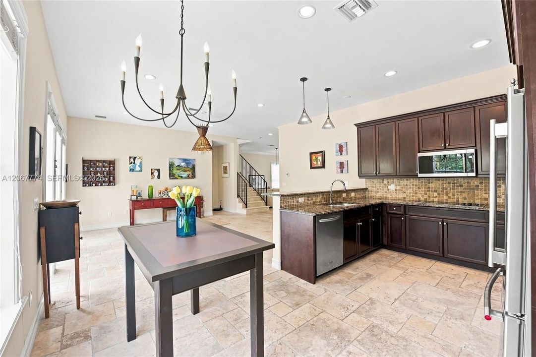 For Sale: $1,150,000 (4 beds, 4 baths, 2878 Square Feet)