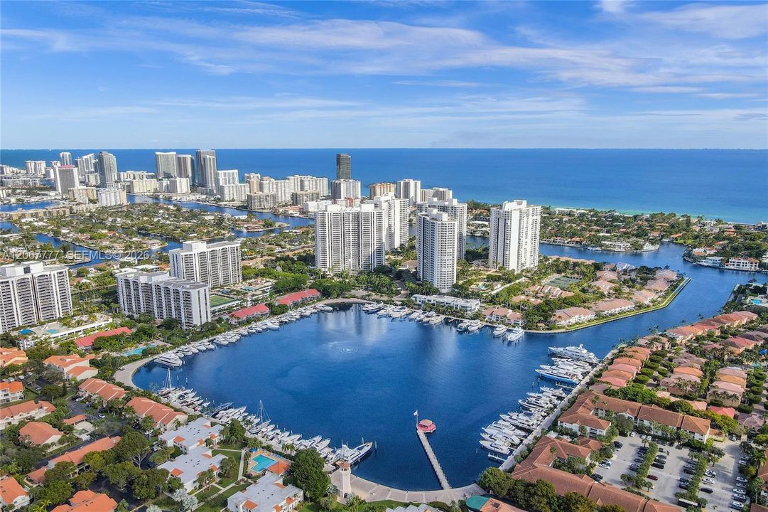 For Sale: $2,150,000 (3 beds, 3 baths, 3173 Square Feet)