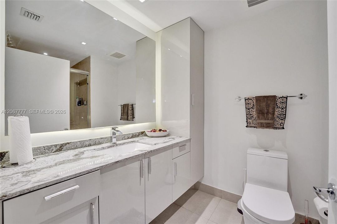 For Sale: $2,150,000 (3 beds, 3 baths, 3173 Square Feet)