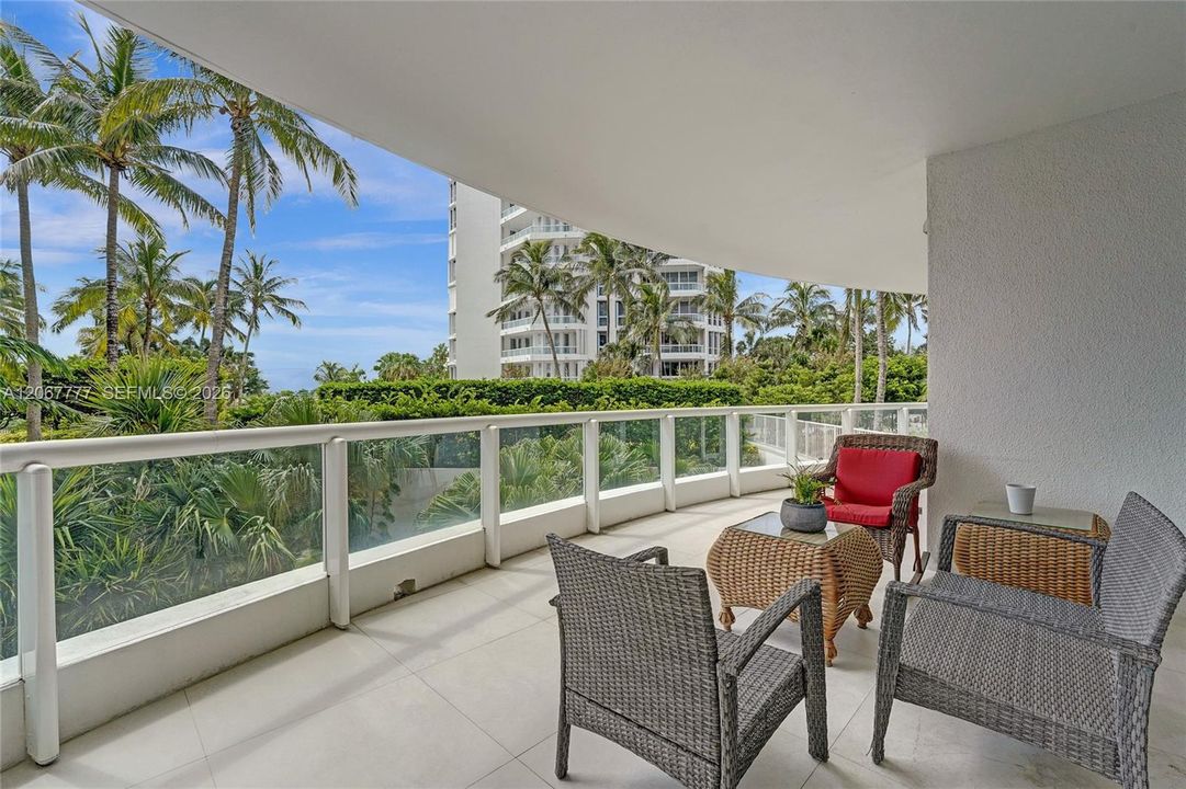 For Sale: $2,150,000 (3 beds, 3 baths, 3173 Square Feet)