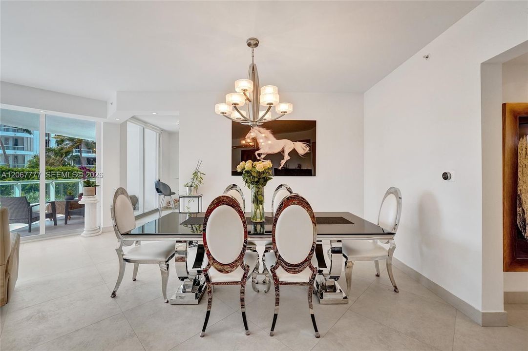 For Sale: $2,150,000 (3 beds, 3 baths, 3173 Square Feet)