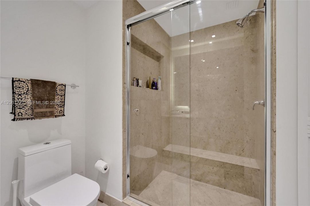 For Sale: $2,150,000 (3 beds, 3 baths, 3173 Square Feet)