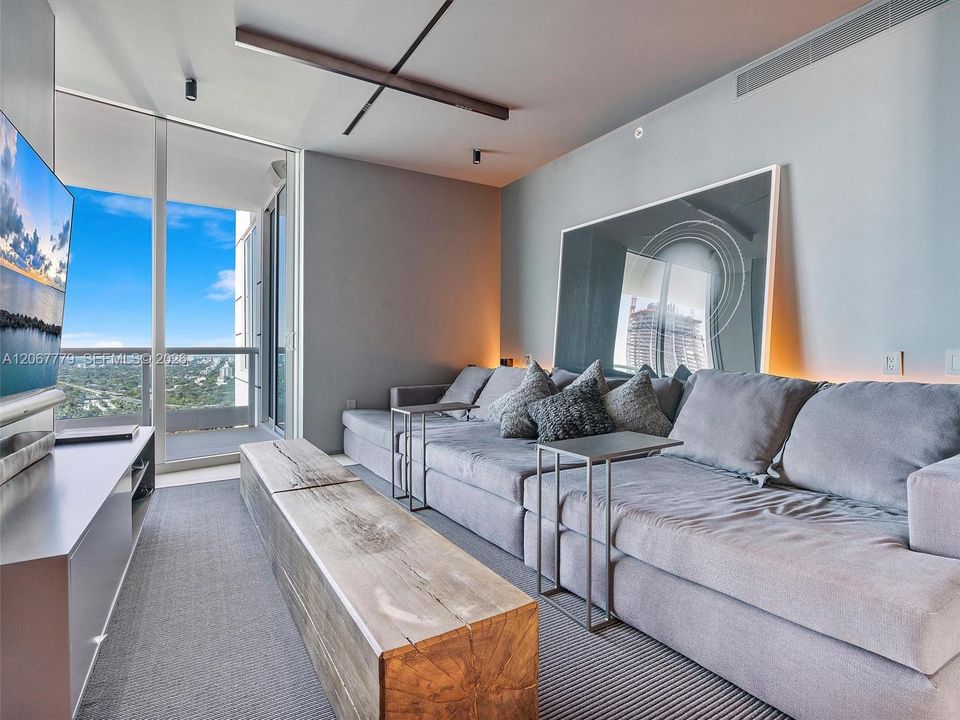 For Sale: $7,200,000 (5 beds, 5 baths, 4435 Square Feet)