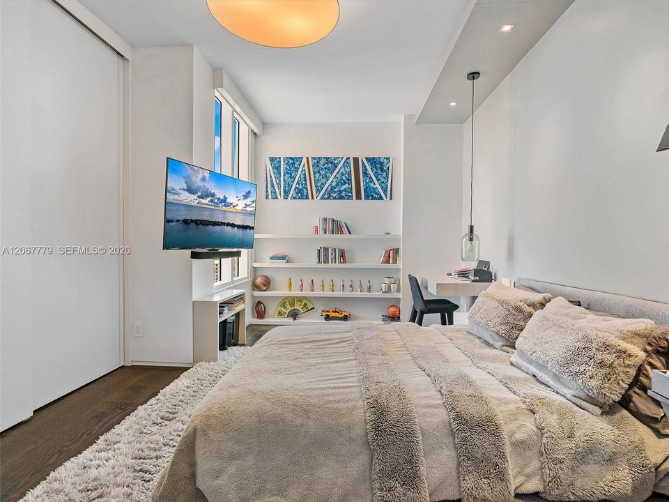 For Sale: $7,200,000 (5 beds, 5 baths, 4435 Square Feet)