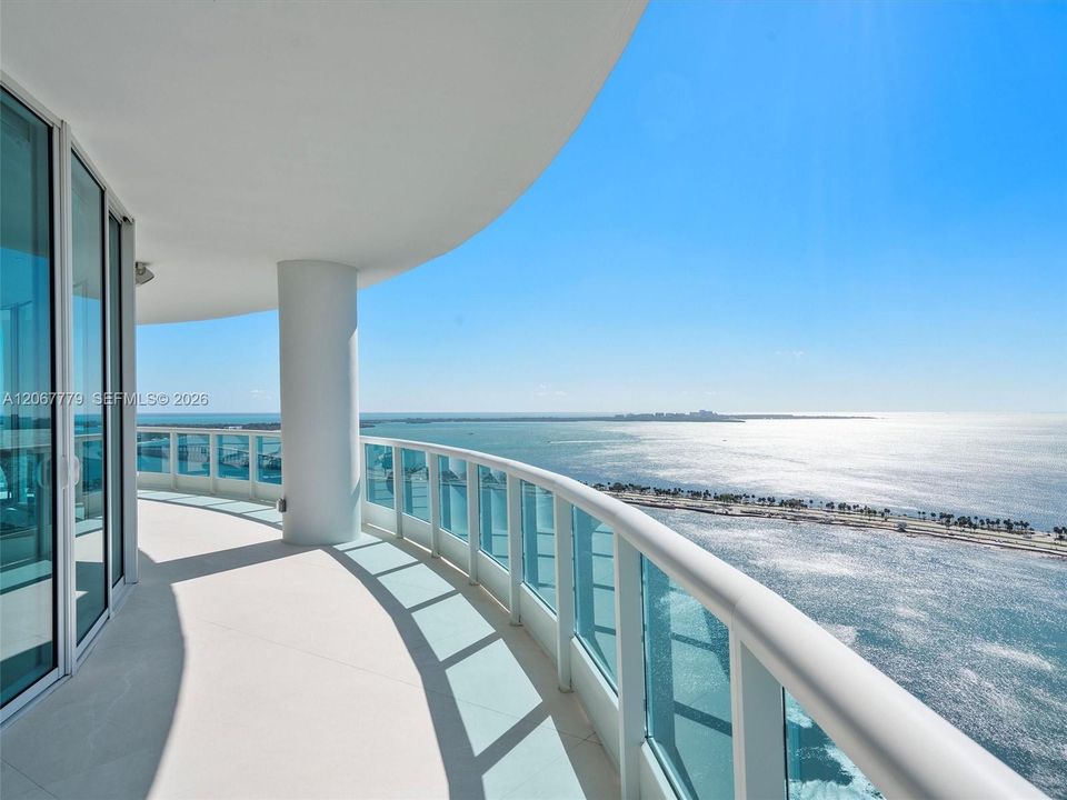 For Sale: $7,200,000 (5 beds, 5 baths, 4435 Square Feet)