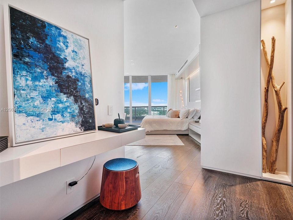 For Sale: $7,200,000 (5 beds, 5 baths, 4435 Square Feet)