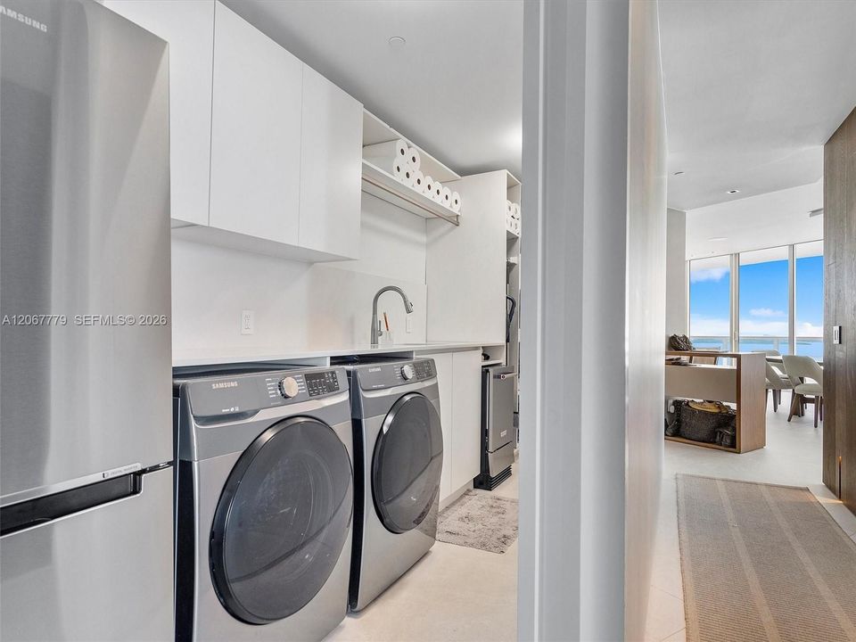 For Sale: $7,200,000 (5 beds, 5 baths, 4435 Square Feet)