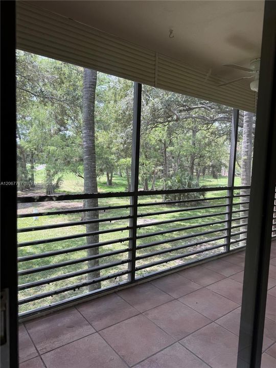 For Rent: $1,950 (2 beds, 2 baths, 1040 Square Feet)