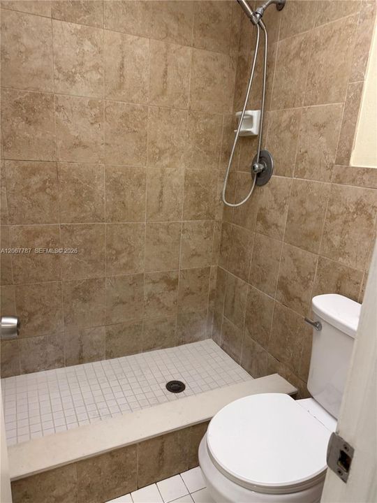For Rent: $1,950 (2 beds, 2 baths, 1040 Square Feet)