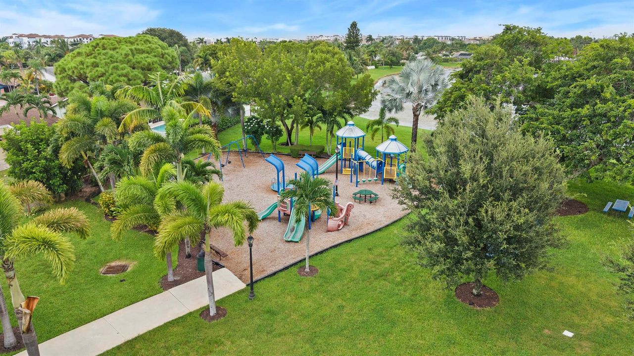 49_bb + nw 9th st + playground 02