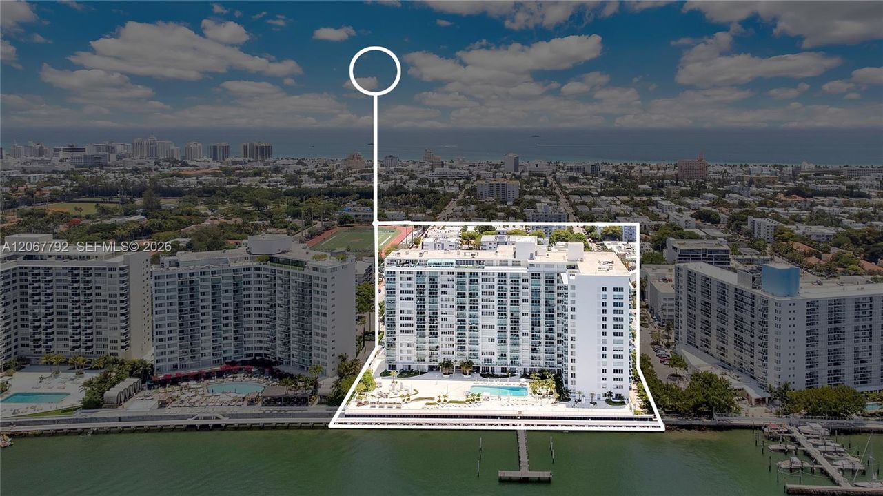 For Rent: $5,500 (1 beds, 1 baths, 852 Square Feet)